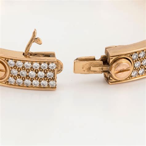 cartier bangle price canada.